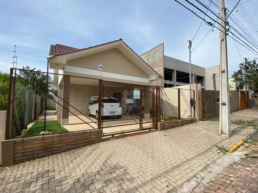 Foto 1 de Casa com 3 quartos à venda, 134m2 em Goiás, Santa Cruz Do Sul - RS