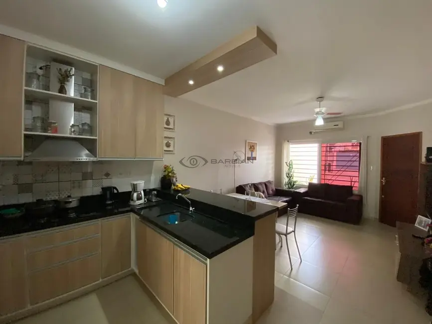Casa com 3 quartos à venda, 134m2 em Goiás, Santa Cruz Do Sul - RS - imagem 6 Foto 6 de Casa com 3 quartos à venda, 134m2 em Goiás, Santa Cruz Do Sul - RS