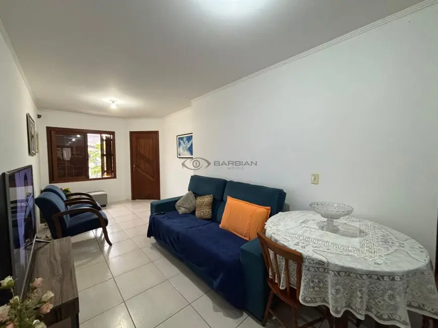 Casa com 2 quartos à venda, 70m2 em Centro, Santa Cruz Do Sul - RS - imagem 4 Foto 4 de Casa com 2 quartos à venda, 70m2 em Centro, Santa Cruz Do Sul - RS