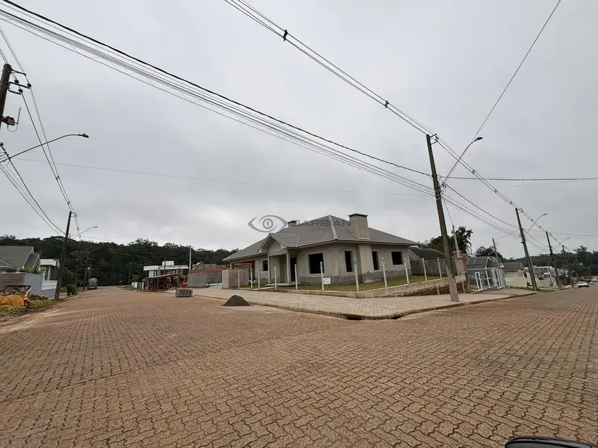 Casa com 3 quartos à venda, 220m2 em Country, Santa Cruz Do Sul - RS - imagem 2 Foto 2 de Casa com 3 quartos à venda, 220m2 em Country, Santa Cruz Do Sul - RS