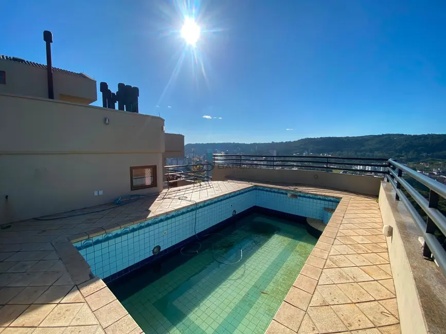 Cobertura com 4 quartos à venda, 398m2 em Higienópolis, Santa Cruz Do Sul - RS - imagem 1 Foto 1 de Cobertura com 4 quartos à venda, 398m2 em Higienópolis, Santa Cruz Do Sul - RS