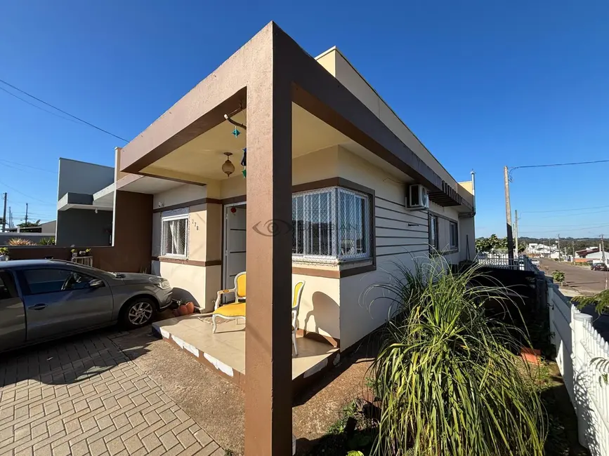 Foto 1 de Casa com 2 quartos à venda, 85m2 em João Alves, Santa Cruz Do Sul - RS