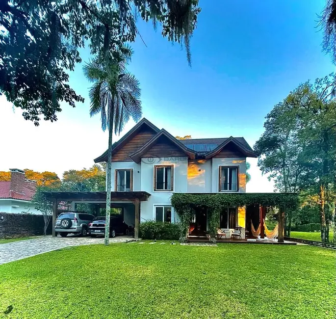 Foto 1 de Casa com 3 quartos à venda, 357m2 em Jardim Europa, Santa Cruz Do Sul - RS