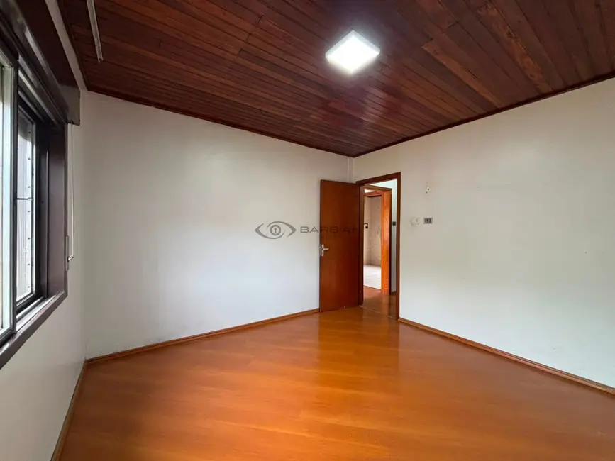 Casa com 2 quartos à venda, 94m2 em Centro, Santa Cruz Do Sul - RS - imagem 6 Foto 6 de Casa com 2 quartos à venda, 94m2 em Centro, Santa Cruz Do Sul - RS