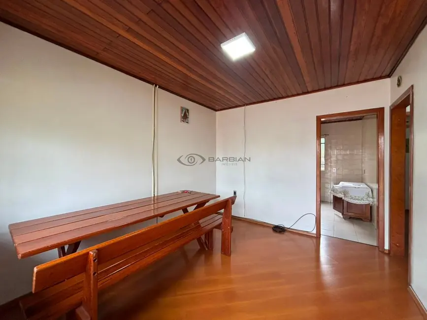 Casa com 2 quartos à venda, 94m2 em Centro, Santa Cruz Do Sul - RS - imagem 4 Foto 4 de Casa com 2 quartos à venda, 94m2 em Centro, Santa Cruz Do Sul - RS