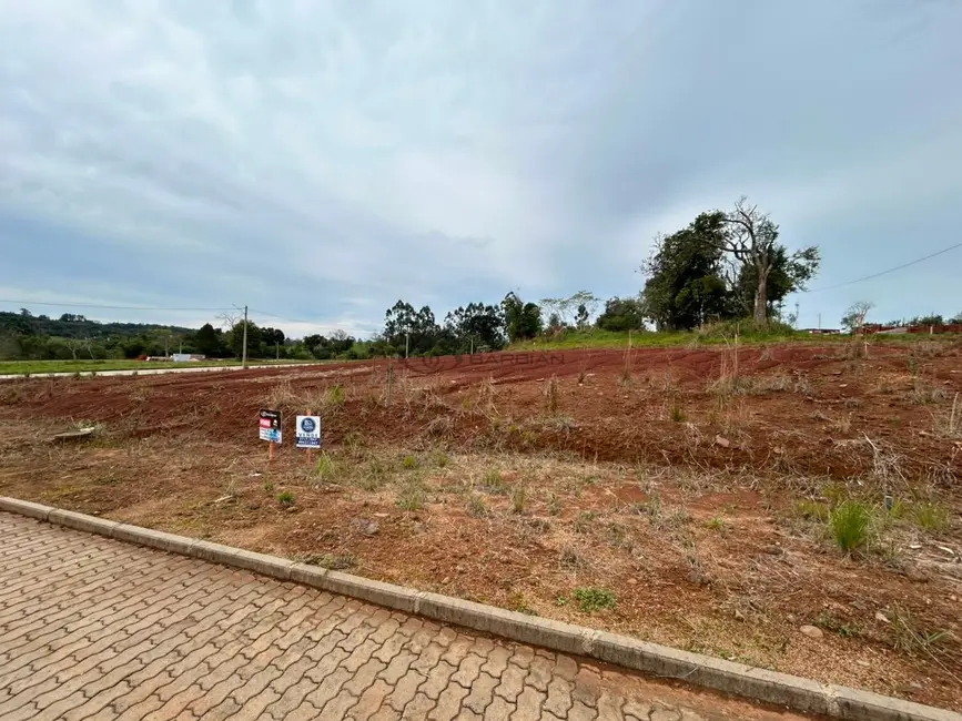 Foto 2 de Terreno / Lote à venda, 324m2 em João Alves, Santa Cruz Do Sul - RS