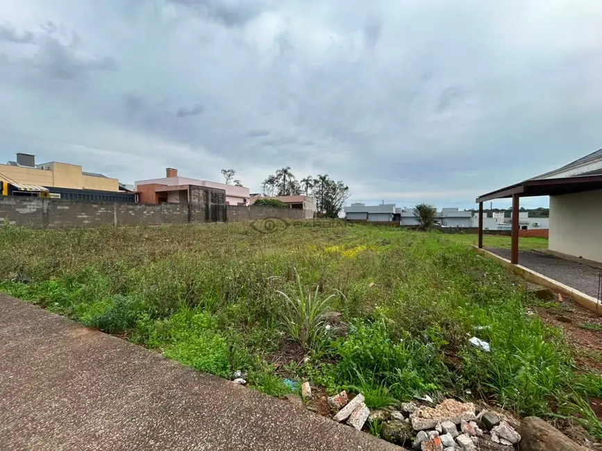 Foto 1 de Terreno / Lote à venda, 494m2 em João Alves, Santa Cruz Do Sul - RS