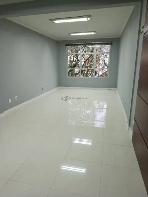 Sala Comercial com 1 quarto à venda, 40m2 em Centro, Santa Cruz Do Sul - RS - imagem 2 Foto 2 de Sala Comercial com 1 quarto à venda, 40m2 em Centro, Santa Cruz Do Sul - RS