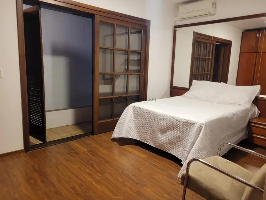 Foto 7 de Casa com 3 quartos à venda, 211m2 em Santo Inácio, Santa Cruz Do Sul - RS