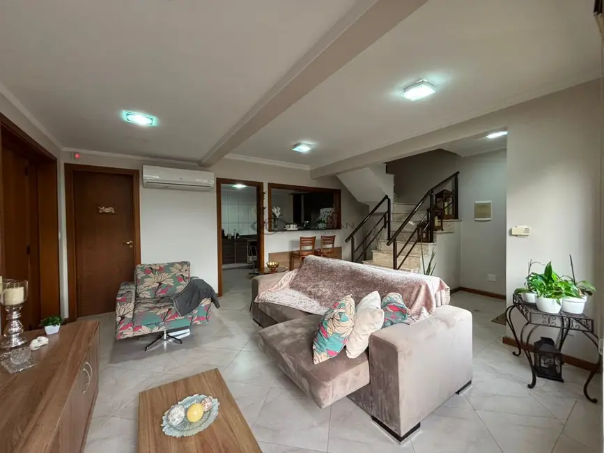 Foto 5 de Apartamento com 3 quartos à venda, 145m2 em Centro, Santa Cruz Do Sul - RS