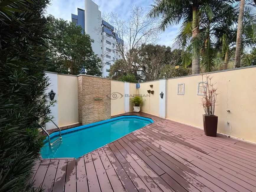 Foto 2 de Apartamento com 3 quartos à venda, 145m2 em Centro, Santa Cruz Do Sul - RS