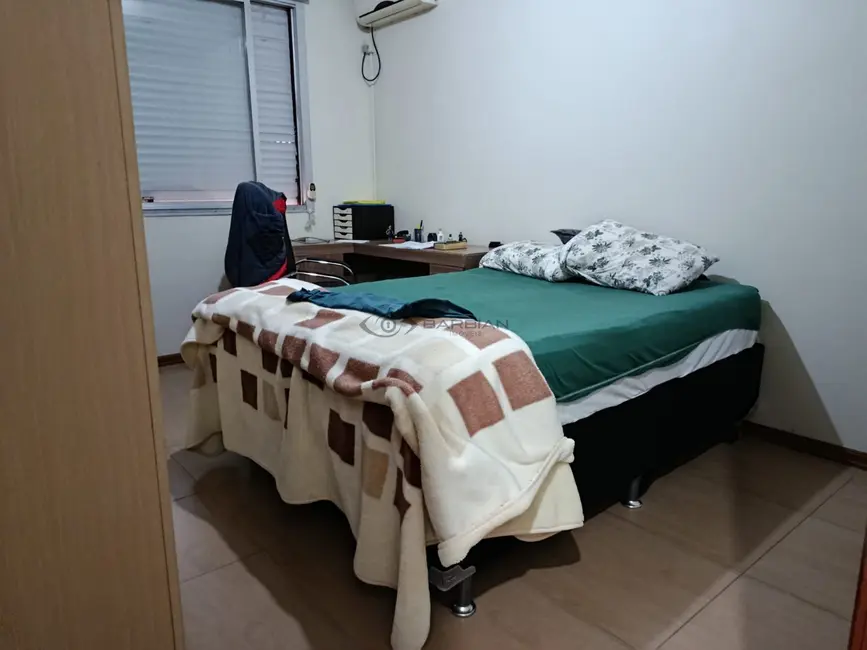 Apartamento com 2 quartos à venda, 95m2 em Centro, Santa Cruz Do Sul - RS - imagem 8 Foto 8 de Apartamento com 2 quartos à venda, 95m2 em Centro, Santa Cruz Do Sul - RS