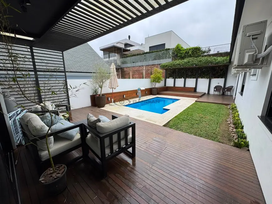 Foto 2 de Casa com 3 quartos à venda, 210m2 em Country, Santa Cruz Do Sul - RS