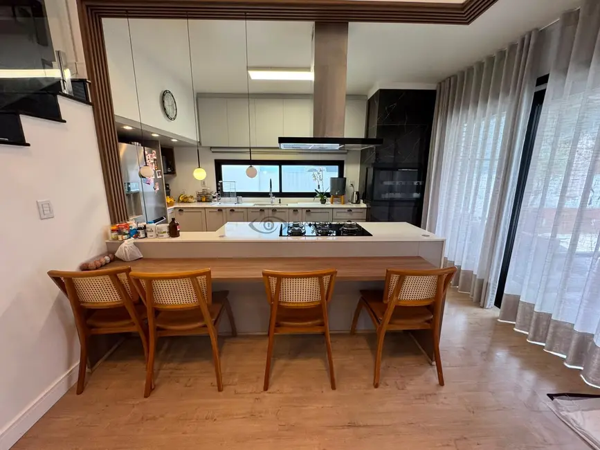 Foto 6 de Casa com 3 quartos à venda, 210m2 em Country, Santa Cruz Do Sul - RS