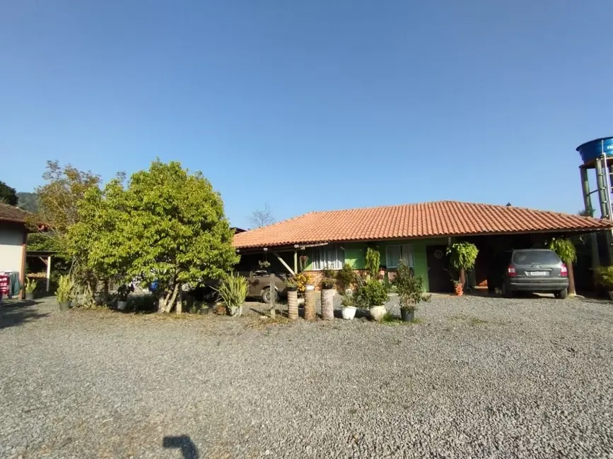 Foto 11 de Casa à venda, 2042m2 em Pomerode - SC