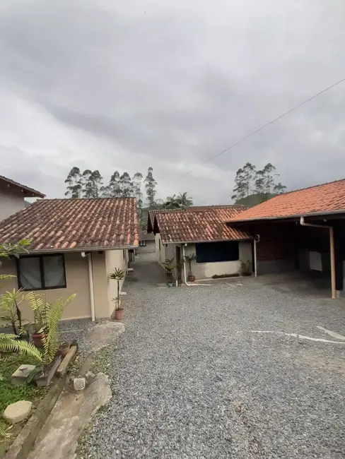Foto 1 de Casa com 3 quartos à venda, 756m2 em Pomerode - SC