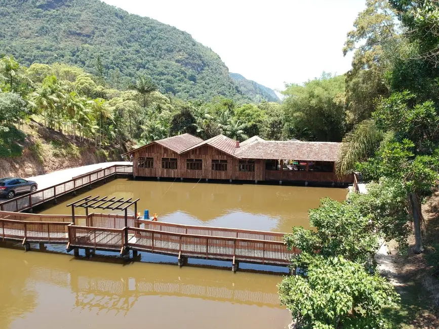Loja à venda, 265800m2 em Centro, Apiuna - SC - imagem 1 Foto 1 de Loja à venda, 265800m2 em Centro, Apiuna - SC