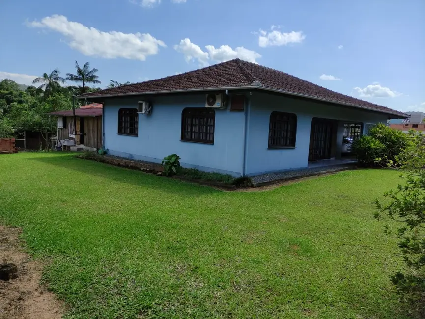 Foto 1 de Casa com 3 quartos à venda, 1100m2 em Pomerode - SC