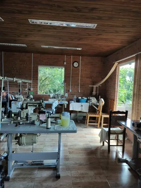 Casa com 3 quartos à venda, 1100m2 em Pomerode - SC - imagem 8 Foto 8 de Casa com 3 quartos à venda, 1100m2 em Pomerode - SC