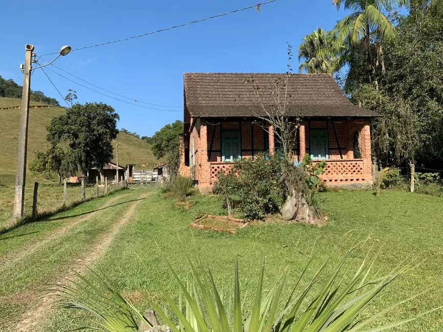 Chácara com 1 quarto à venda, 33566m2 em Pomerode - SC - imagem 3 Foto 3 de Chácara com 1 quarto à venda, 33566m2 em Pomerode - SC