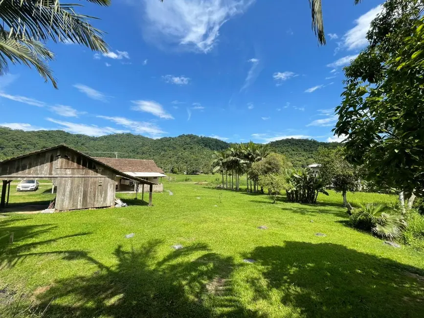 Chácara com 3 quartos à venda, 20000m2 em Rio Dos Cedros - SC - imagem 6 Foto 6 de Chácara com 3 quartos à venda, 20000m2 em Rio Dos Cedros - SC