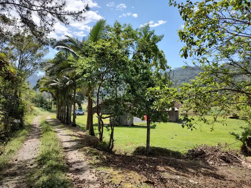 Chácara com 3 quartos à venda, 20000m2 em Rio Dos Cedros - SC - imagem 1 Foto 1 de Chácara com 3 quartos à venda, 20000m2 em Rio Dos Cedros - SC