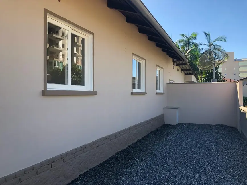 Casa com 5 quartos à venda, 392m2 em Centro, Pomerode - SC - imagem 5 Foto 5 de Casa com 5 quartos à venda, 392m2 em Centro, Pomerode - SC