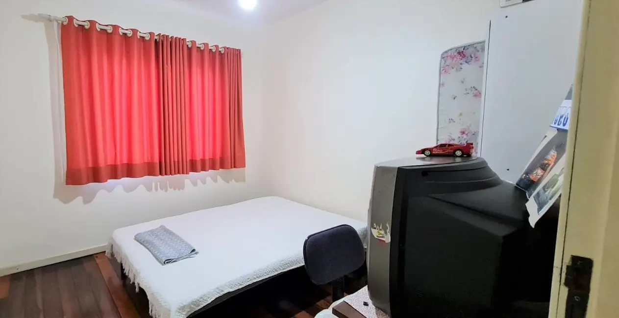 Casa com 3 quartos à venda, 375m2 em Asilo, Blumenau - SC - imagem 8 Foto 8 de Casa com 3 quartos à venda, 375m2 em Asilo, Blumenau - SC