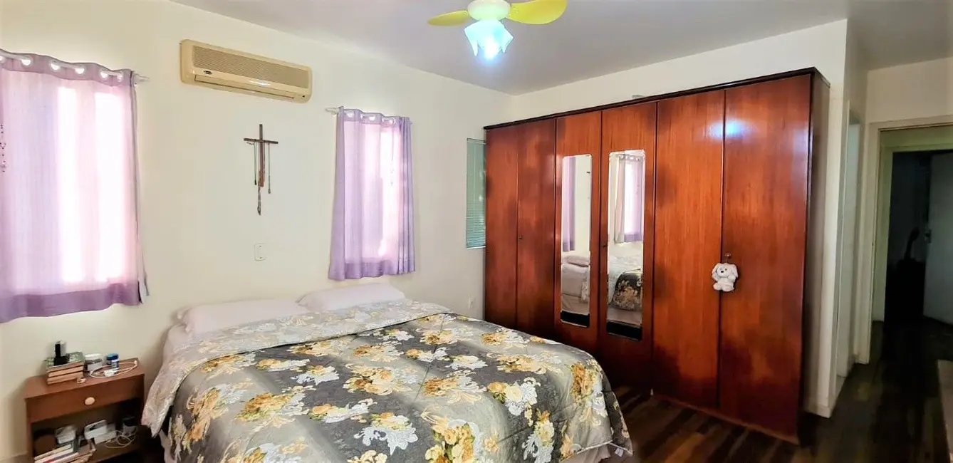 Foto 2 de Casa com 3 quartos à venda, 375m2 em Asilo, Blumenau - SC