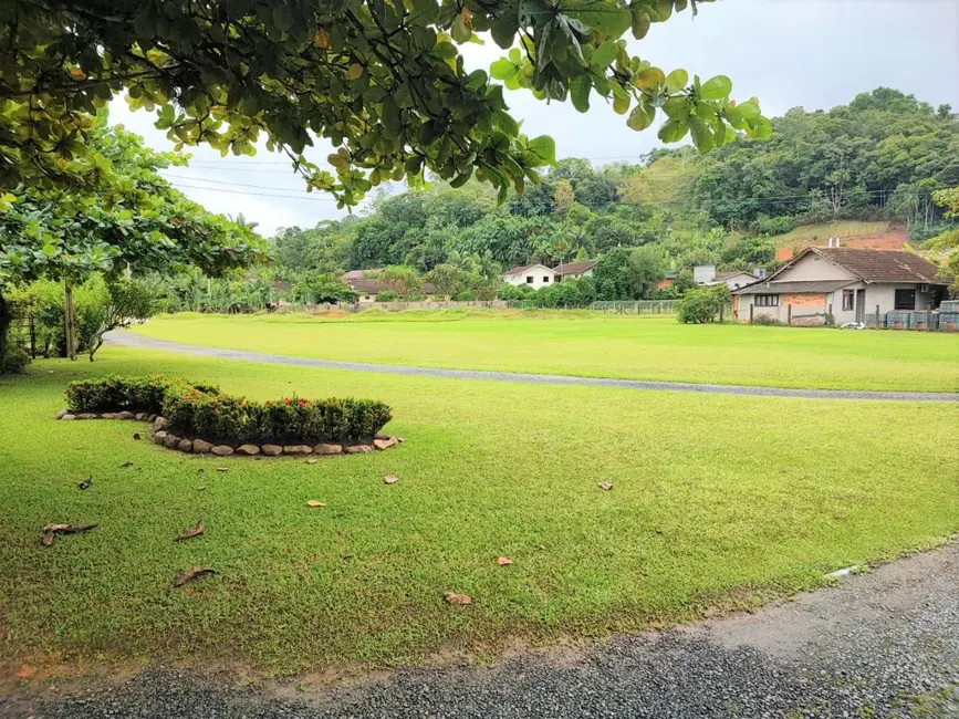 Foto 2 de Terreno / Lote à venda, 6145m2 em Centro, Pomerode - SC
