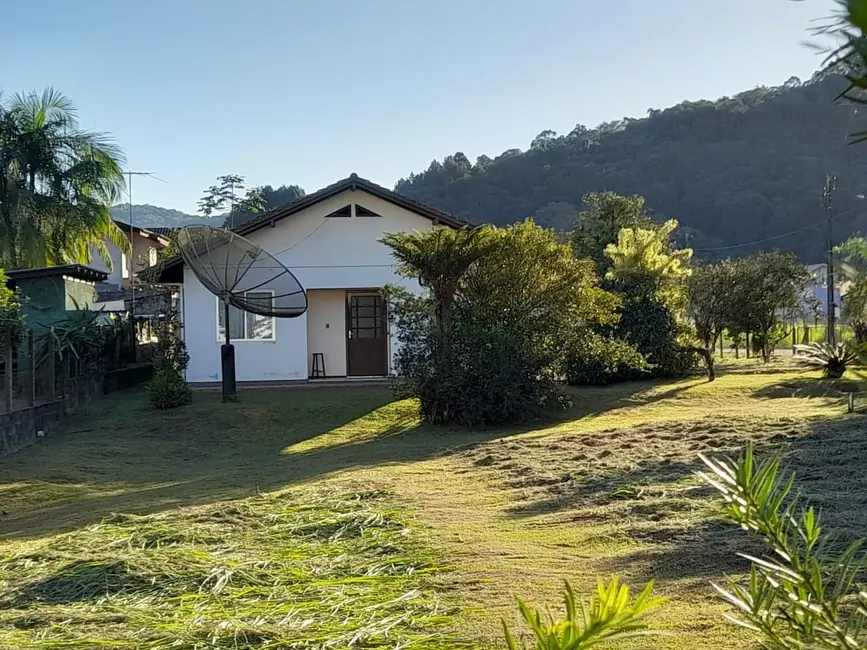 Foto 1 de Casa com 3 quartos à venda, 2130m2 em Centro, Pomerode - SC