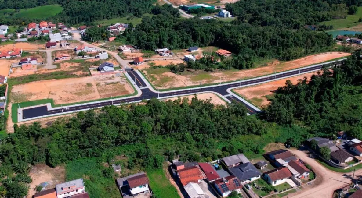 Foto 1 de Terreno / Lote à venda, 356m2 em Timbo - SC