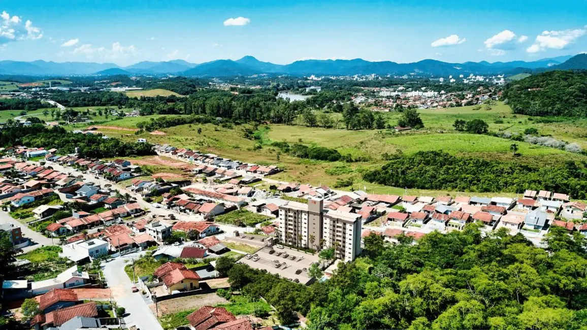 Foto 1 de Apartamento com 2 quartos à venda, 62m2 em Warnow, Indaial - SC
