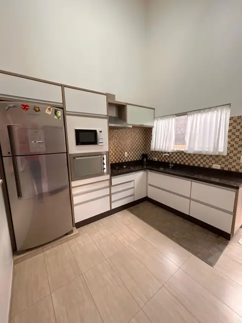 Casa com 3 quartos à venda, 492m2 em Centro, Pomerode - SC - imagem 6 Foto 6 de Casa com 3 quartos à venda, 492m2 em Centro, Pomerode - SC