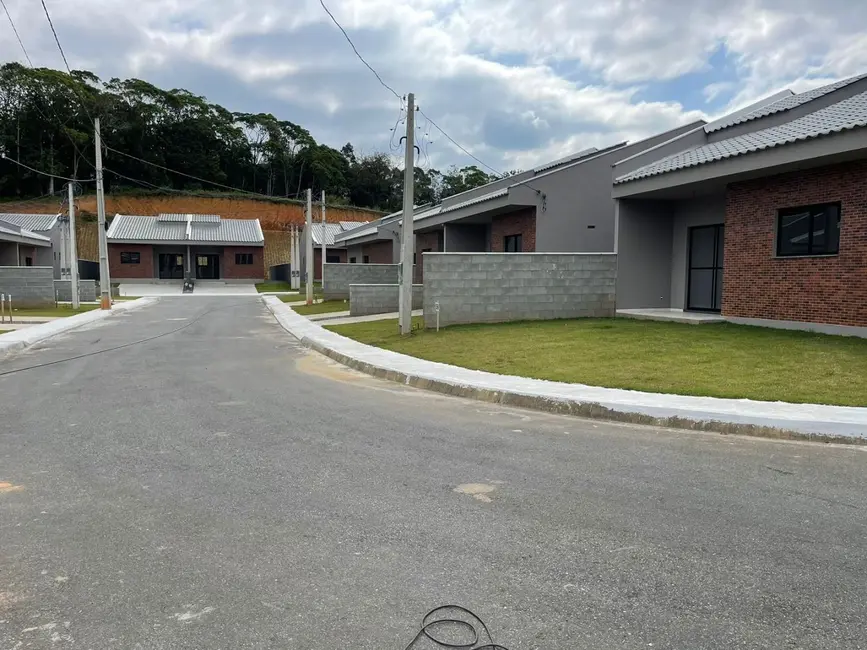 Casa com 2 quartos à venda, 68m2 em Testo Salto, Blumenau - SC - imagem 4 Foto 4 de Casa com 2 quartos à venda, 68m2 em Testo Salto, Blumenau - SC