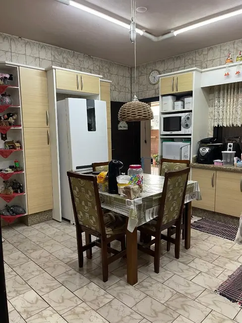 Casa com 3 quartos à venda, 2302m2 em Centro, Pomerode - SC - imagem 8 Foto 8 de Casa com 3 quartos à venda, 2302m2 em Centro, Pomerode - SC