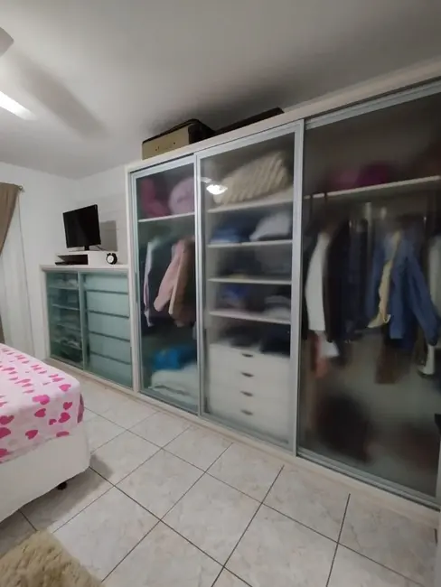 Apartamento com 3 quartos à venda, 139m2 em Pomerode - SC - imagem 3 Foto 3 de Apartamento com 3 quartos à venda, 139m2 em Pomerode - SC