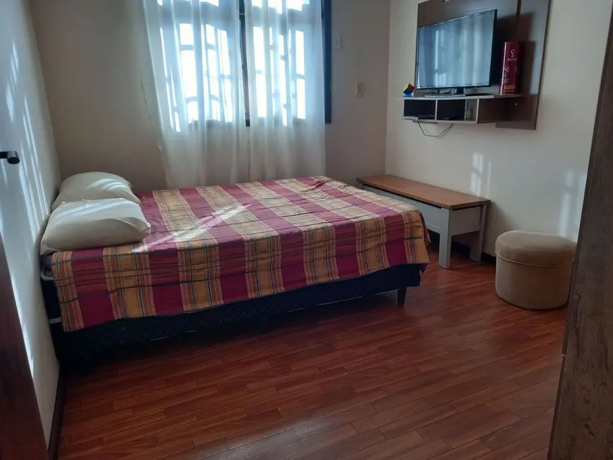 Casa com 4 quartos à venda, 386m2 em Tribess, Blumenau - SC - imagem 5 Foto 5 de Casa com 4 quartos à venda, 386m2 em Tribess, Blumenau - SC