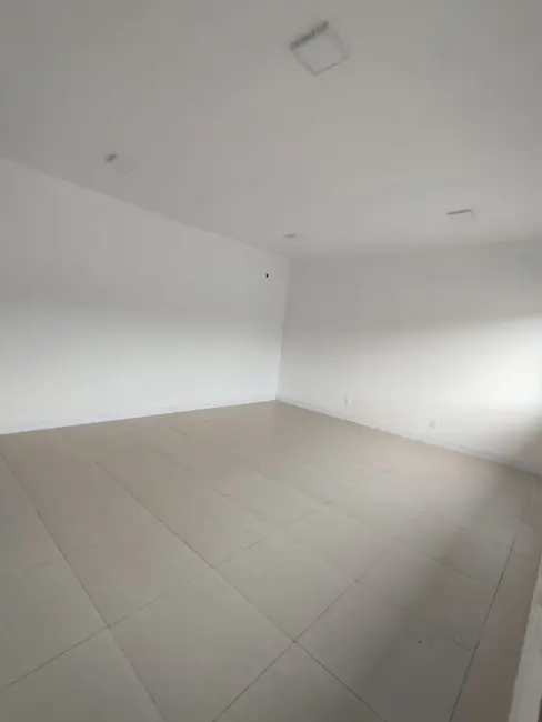 Casa com 3 quartos à venda, 360m2 em Rio Cerro II, Jaragua Do Sul - SC - imagem 9 Foto 9 de Casa com 3 quartos à venda, 360m2 em Rio Cerro II, Jaragua Do Sul - SC