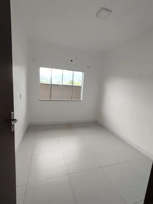Casa com 3 quartos à venda, 360m2 em Rio Cerro II, Jaragua Do Sul - SC - imagem 8 Foto 8 de Casa com 3 quartos à venda, 360m2 em Rio Cerro II, Jaragua Do Sul - SC