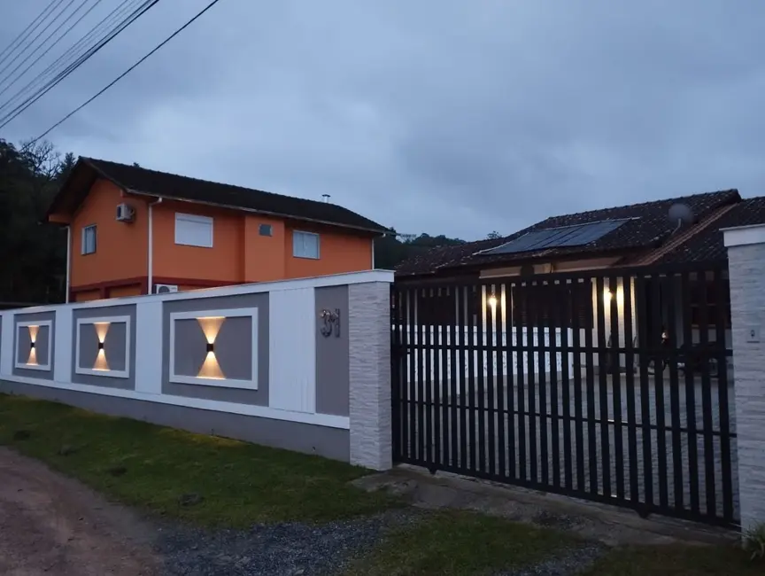 Casa com 3 quartos à venda, 414m2 em Pomerode - SC - imagem 7 Foto 7 de Casa com 3 quartos à venda, 414m2 em Pomerode - SC