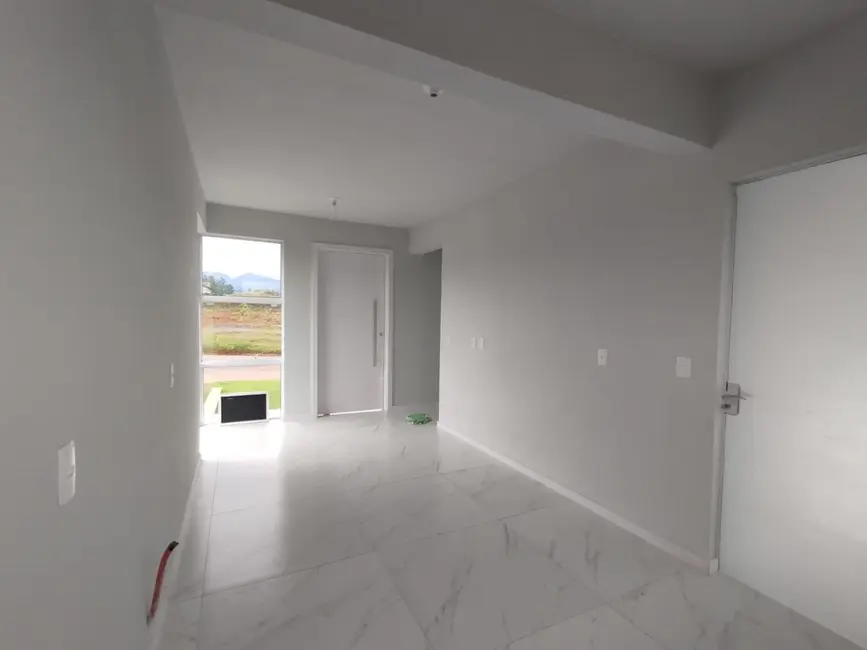Casa com 2 quartos à venda, 450m2 em Rio Dos Cedros - SC - imagem 8 Foto 8 de Casa com 2 quartos à venda, 450m2 em Rio Dos Cedros - SC