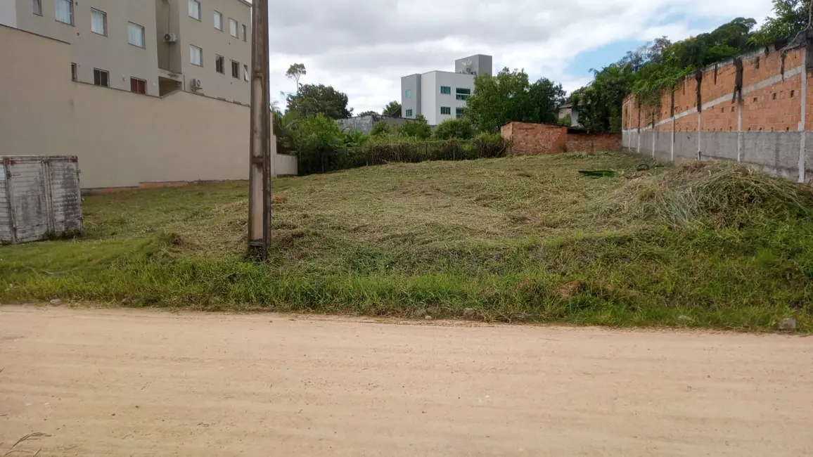 Foto 1 de Terreno / Lote à venda, 1008m2 em Timbo - SC