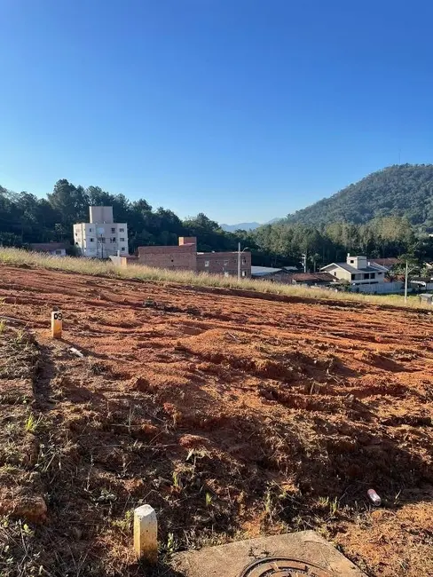 Foto 2 de Terreno / Lote à venda, 361m2 em Indaial - SC