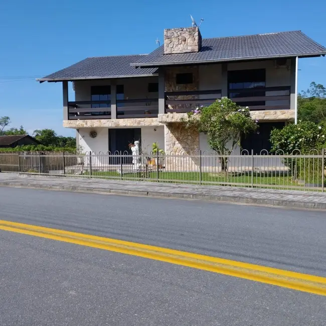 Foto 1 de Casa com 4 quartos à venda, 1662m2 em Pomerode - SC
