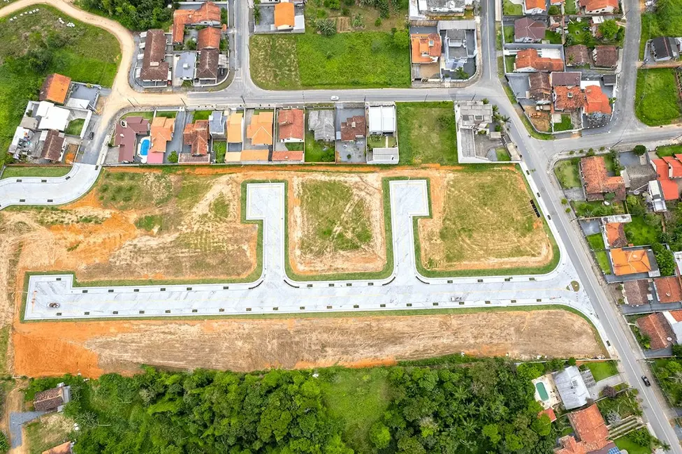 Foto 2 de Terreno / Lote à venda, 337m2 em Timbo - SC