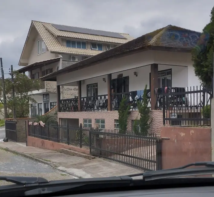 Casa com 3 quartos à venda, 716m2 em Centro, Pomerode - SC - imagem 3 Foto 3 de Casa com 3 quartos à venda, 716m2 em Centro, Pomerode - SC