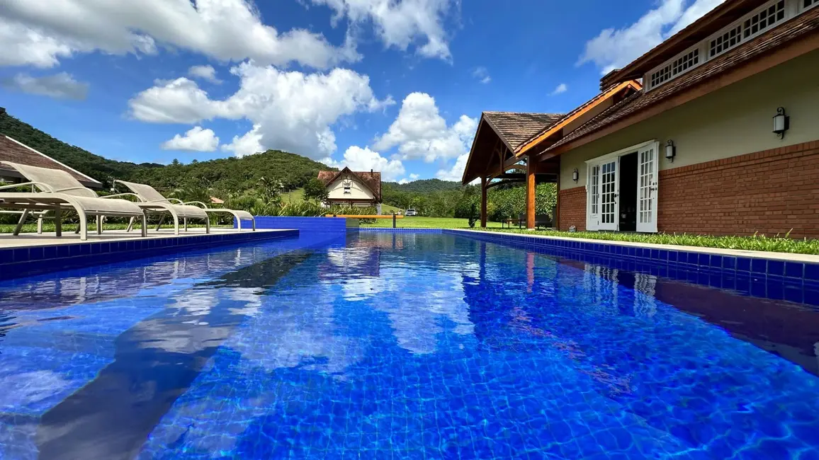 Foto 11 de Casa à venda, 5536m2 em Pomerode - SC