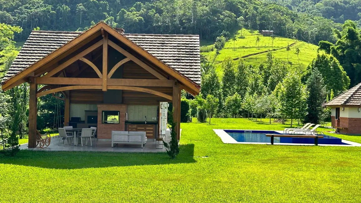 Foto 27 de Casa à venda, 5536m2 em Pomerode - SC
