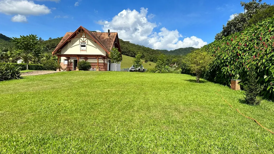Foto 28 de Casa à venda, 5536m2 em Pomerode - SC
